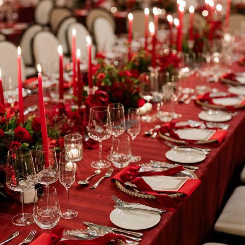 Luxury winter wedding flowers at Cashel Palace