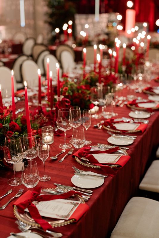 Luxury winter wedding flowers at Cashel Palace